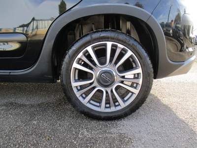 Fiat 500L CITY CROSS Nero usata Francolise