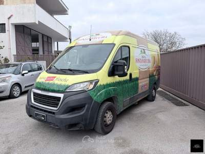 Peugeot Boxer 330 2.2 HDi/110CV FAP PC-TN Combi Comfort usata San Giuseppe Vesuviano