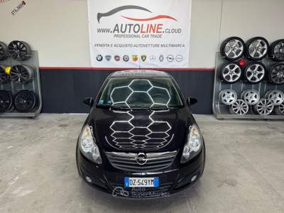 Opel Corsa OPEL CORSA 1.3 CDTI 5porte ADATTA PER NEOPATENTATI Nero usata Annicco
