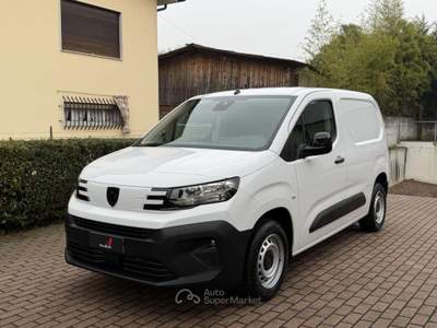 Peugeot Partner BlueHDi 100 PC Furgone KM ZERO+CARPLAY+TELECAM Bianco usata Preganziol