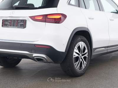 Mercedes-Benz GLA GLA - 180 Automatic - Progressive Advanced Bianco usata Robecco sul Naviglio