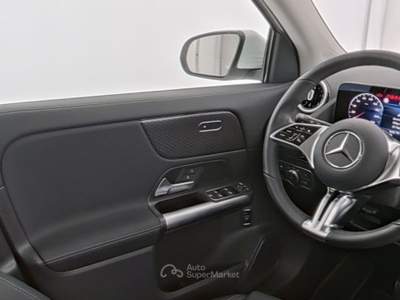 Mercedes-Benz GLA GLA - 180 Automatic - Progressive Advanced Bianco usata Robecco sul Naviglio
