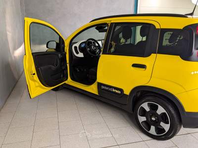 Fiat Panda Panda - 1.0 Hybrid 70cv - Pandina Cross Giallo usata Robecco sul Naviglio