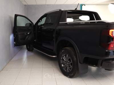 Ford Ranger Ranger - 2.0 doppia cabina AWD 205cv Automatic - Wildtrak Nero usata Robecco sul Naviglio