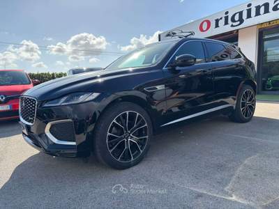 Jaguar F-Pace F-Pace 2021 2.0d i4 mhev R-Dynamic SE awd 204cv Nero usata Lanuvio