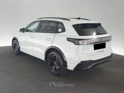 Volkswagen Tiguan Tiguan 1.5 etsi R-Line Plus 150cv dsg/nuovo model Bianco usata Lanuvio