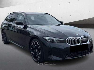 BMW Serie 3 330d 330 330d Touring mhev 48V xdrive MSport Pro auto 2025 Nero usata Lanuvio