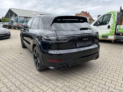 Porsche Cayenne Cayenne 3.0 e-hybrid Platinum Edition tiptronic Nero usata Lanuvio