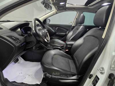Hyundai ix35 IX35 2.0 CRDi 184cv 4WD STYLE Bianco usata Altamura