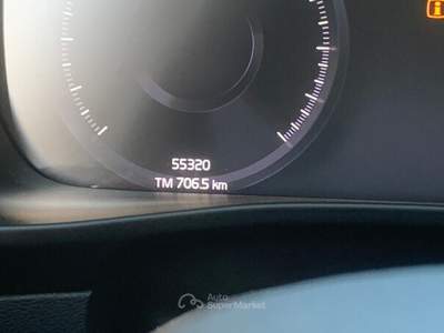 Volvo XC40 Geartronic Momentum Pro Nero usata Sassuolo