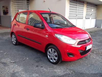 Hyundai i10 Hyundai i10 Comfort 1.1 12v Comfort Uniprop. Ok neopatentati E5B Rosso usata Moncalieri