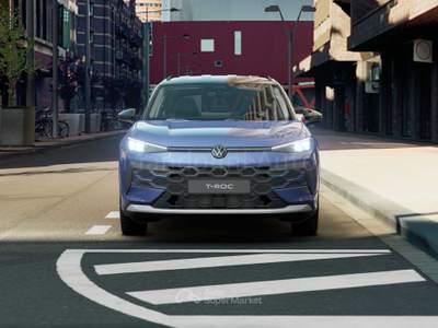 Volkswagen T-Roc 1.5 etsi act 115cv life dsg Nero usata Brescia