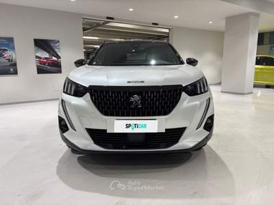 Peugeot 2008 BlueHDi 130 EAT8 GT S/S aut. Bianco usata Milano