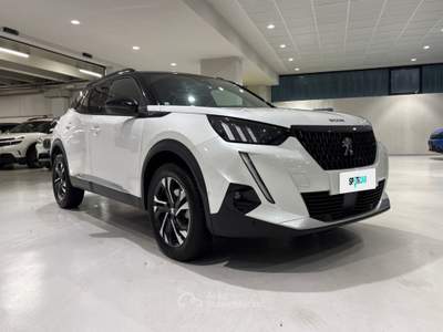 Peugeot 2008 BlueHDi 130 EAT8 GT S/S aut. Bianco usata Milano