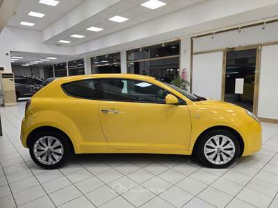 Alfa Romeo MiTo 78 CV 8V S&S Distinctive Sport Pack NEOPATENTATI Giallo usata Rovigo