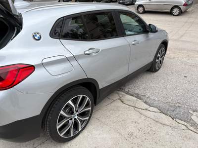BMW X2 Tenuta sempre in box, unico proprietario, non fumatore etc... Argento usata Venafro