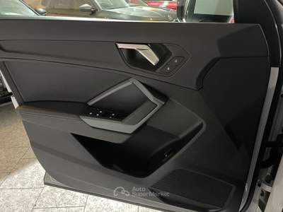 Audi Q3 SPB Sportback 35 TFSI S tronic line edition Interior Bianco usata Gozzano