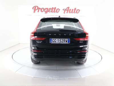 Volvo XC60 XC60 My'22 2.0 b4 Momentum awd auto ADAS LED Nero usata Riccione