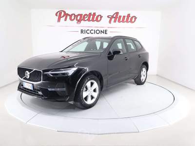 Volvo XC60 XC60 My'22 2.0 b4 Momentum awd auto ADAS LED Nero usata Riccione