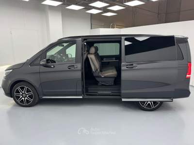 Mercedes-Benz Classe V G-TRONIC 4MATIC LONG AVANTGARDE AMG 237CV Grigio usata Cologno Monzese