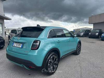 Fiat 600 600 1.2 hybrid La Prima 110cv auto PARI AL NUOVO Nero usata Marino