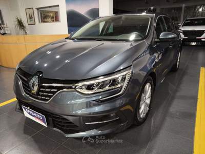 Renault Mégane IV Berlina 1.6 E-Tech PHEV 160cv auto Grigio usata Bologna