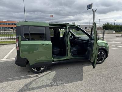 Ford Tourneo Courier Active 1.0 EcoBoost 125CV Manuale S&S - NUOVA Verde usata Crocetta del Montello