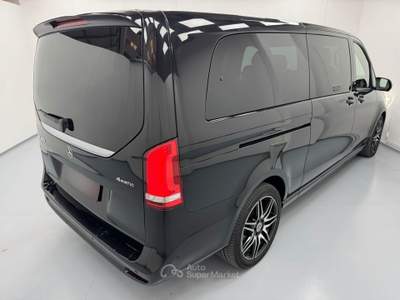 Mercedes-Benz Classe V G-TRONIC 4MATIC LONG AVANTGARDE AMG 237CV Nero usata Cologno Monzese