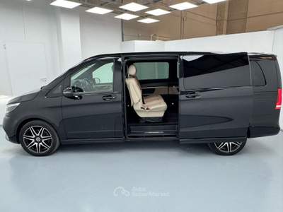 Mercedes-Benz Classe V G-TRONIC 4MATIC LONG AVANTGARDE AMG 237CV Nero usata Cologno Monzese