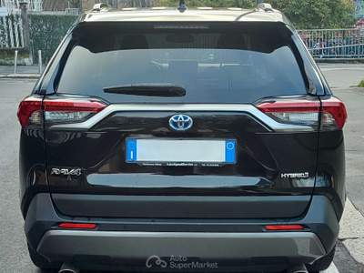 Toyota RAV4 2.5 Full Hybrid Dynamic 218cv Garanzia Toyota Nero usata Milano