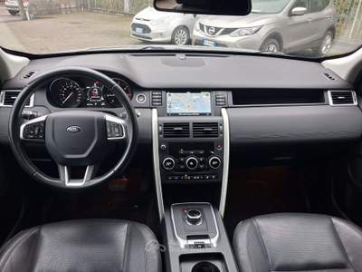 Land Rover Discovery Sport 2.0 td4 HSE awd 150cv 7posti Argento usata Pavia