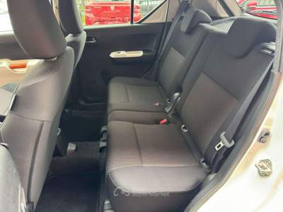 Suzuki Ignis 1.2 dualjet 90cv iTop 2wd ags Bianco usata Cernusco sul Naviglio