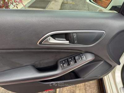 Mercedes-Benz Classe A cdi 136cv Premium 4matic auto Bianco usata Cernusco sul Naviglio