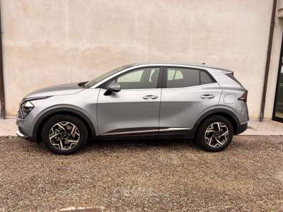 Kia Sportage Sportage 1.6 CRDI 136 CV 2WD Mild Hybrid Business Class Argento usata Grottammare