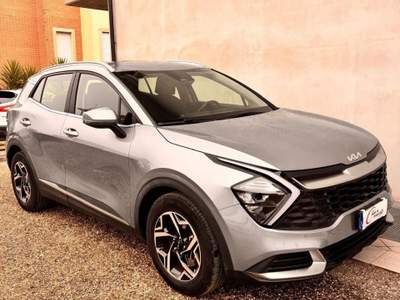 Kia Sportage Sportage 1.6 CRDI 136 CV 2WD Mild Hybrid Business Class Argento usata Grottammare