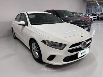 Mercedes-Benz Classe A A 180 d Business Bianco usata Palermo