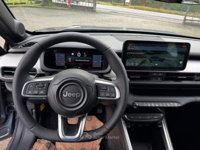 Jeep Avenger 1.2Turbo 145CV MHEV 4xe Upland+INFO&CONV.PAC Grigio usata Arsago Seprio