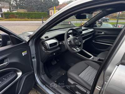 Jeep Avenger 1.2Turbo 145CV MHEV 4xe Upland+INFO&CONV.PAC Grigio usata Arsago Seprio