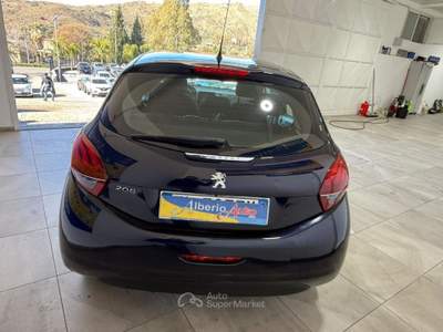 Peugeot 208 1° serie BlueHDi 75 5 porte Allure Blu/Azzurro usata ADRANO