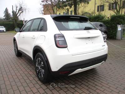 Fiat 600 Hybrid DCT MHEV Camera/Led/Sensori Park Bianco usata Mogliano Veneto