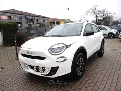 Fiat 600 Hybrid DCT MHEV Camera/Led/Sensori Park Bianco usata Mogliano Veneto