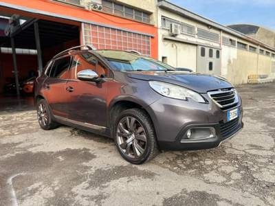 Peugeot 2008 Peugeot 2008 1.6 Benzina 120 CV – Anno 2015  93.000Km Grigio usata Milano