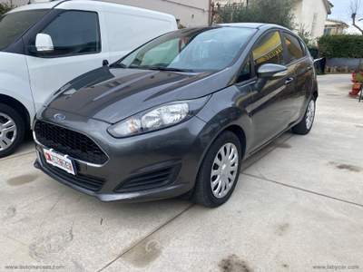 Ford Fiesta Fiesta 1.5 EcoBlue 5p. ST-Line Grigio usata SAN GIULIANO TERME