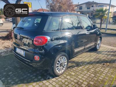 Fiat 500L 500L 1.6 MJT 105 CV Lounge Nero usata Campobasso