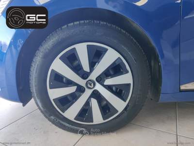 Renault Clio Clio Hybrid E-Tech 140 CV 5p. Zen Blu/Azzurro usata Campobasso