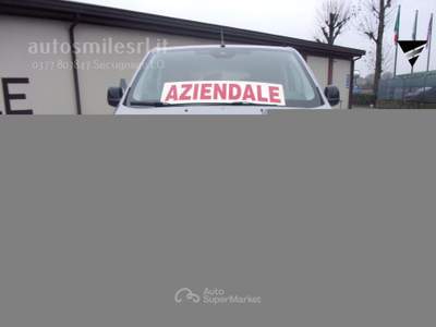 Peugeot Traveller BlueHDi 180 S&S EAT8 Long Business Argento usata SECUGNAGO