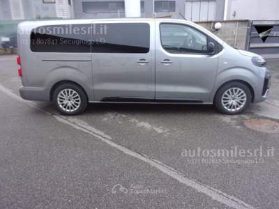 Peugeot Traveller BlueHDi 180 S&S EAT8 Long Business Argento usata SECUGNAGO