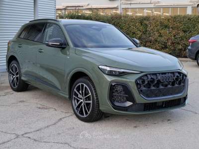 Audi Q5 NEW 2.0 Tdi Quattro 204cv S-tronic S-line edition Verde usata Civita Castellana