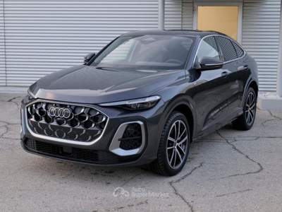 Audi Q5 Sportback NEW 2.0 Tdi Q. 204cv S-tr. S.line edit. Grigio usata Civita Castellana