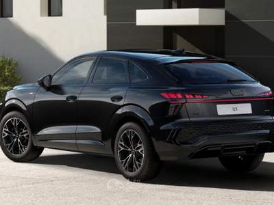 Audi Q3 SPB TFSI 150 kW S tronic quattro SLine  Tech&Tetto Nero usata Melegnano